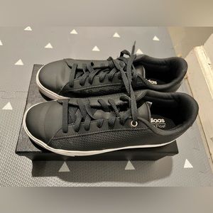 Gently Used Adidas Cloud Float Sneakers